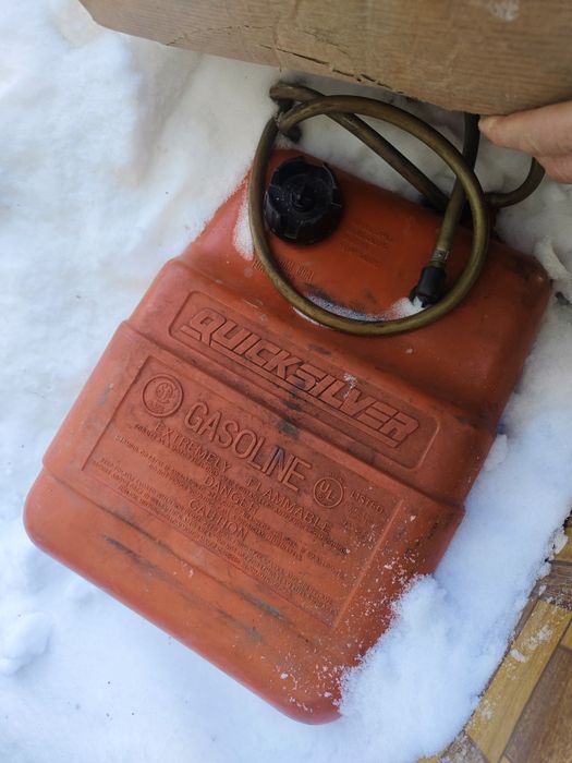 Топливный бак  !