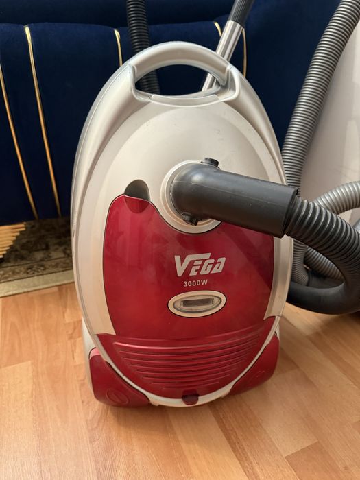 Продам пылесос рабочий