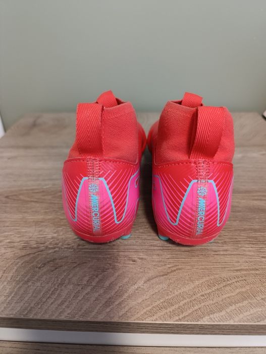 Калеври Nike Mercurial 33 номер