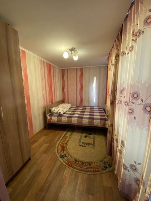 Жетысу 10 ; две комнат