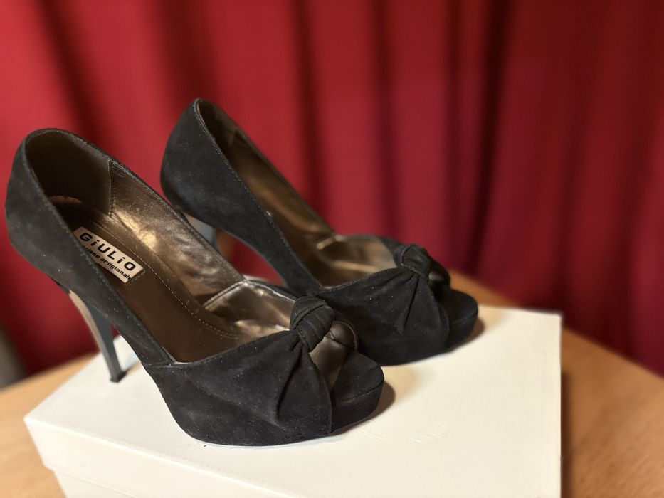 Pantofi negri piele intoarsa mas 35