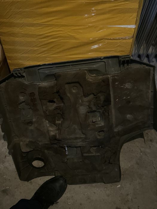 Запчасти от Lexusa 570