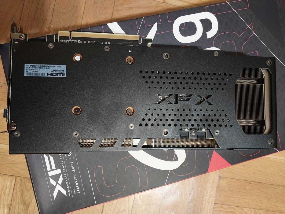 RX 7600XT 16GB - Asus Dual, XFX Speedster Quick 309, XFX Swift 210