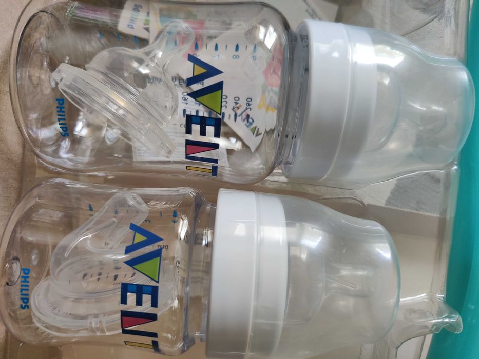 Шишета за хранене Avent +четка за измиване