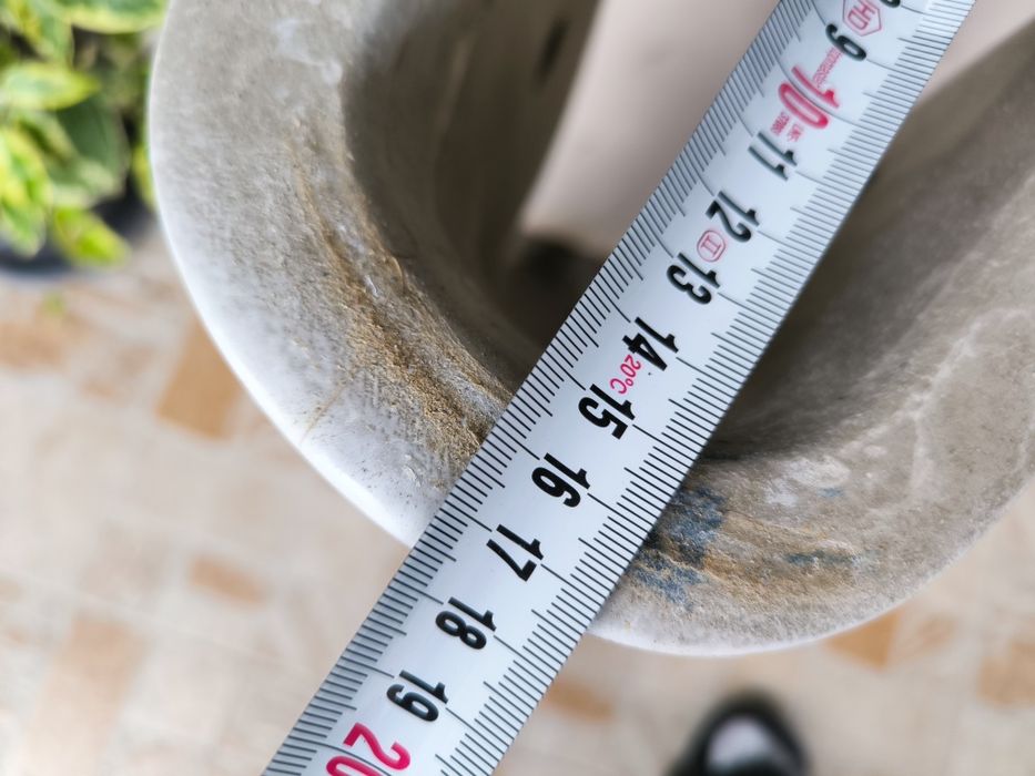 Ботуш с мивка за баня