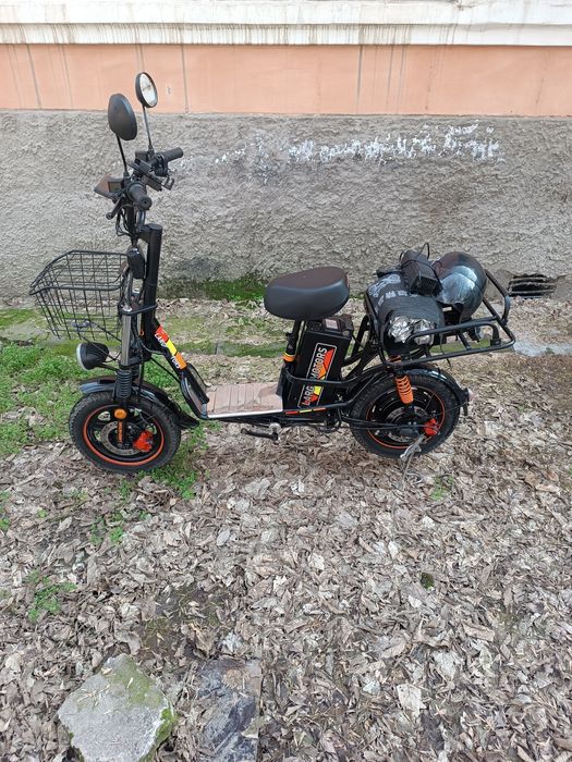 Продаю LargoMotrs электровеалосипед пробег 280км почти новый 60v 28,6a