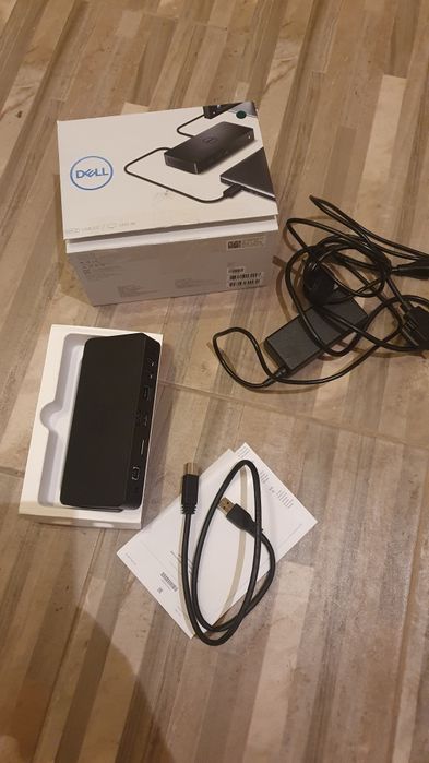Докинг станция Dell Triple Video D3100