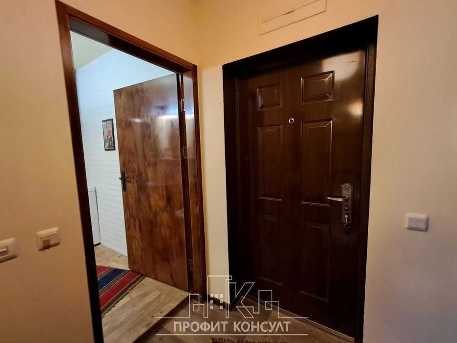 Продава се Едностаен апартамент в Велико Търново, Център - 45 кв.м за 2078 €/кв.м - Снимка #9