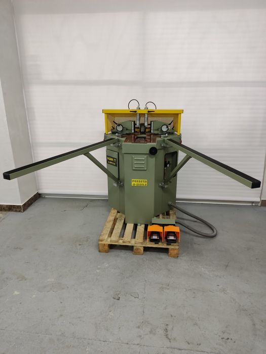 Автоматична ъглонабивна PRESSTA EISELE 2000 с двойна регулируема глава