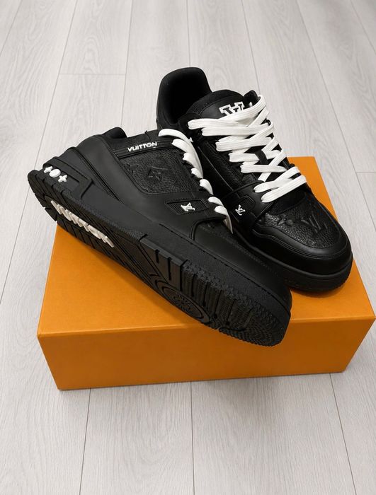 Louis Vuitton LV Trainer Black Monogram Leather 41