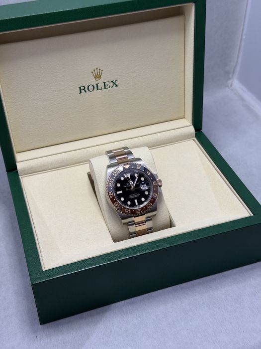 Rolex GMT-Master II 126711CHNR “Rootbeer”