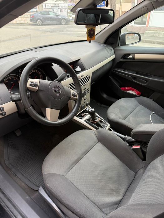 OPEL Astra 2008 — imagine 4