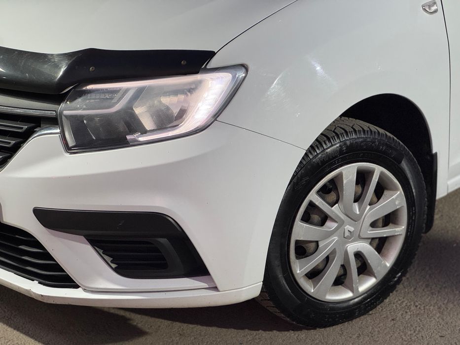 Renault sandero 2018г