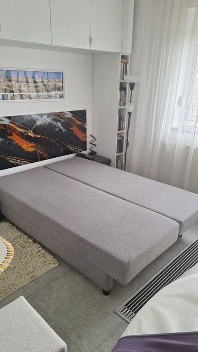 Vând canapea extensibila cu lada de depozitare