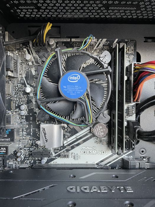 Геймърски компютър