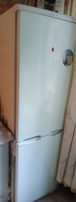 Холодильник работает только морозилка