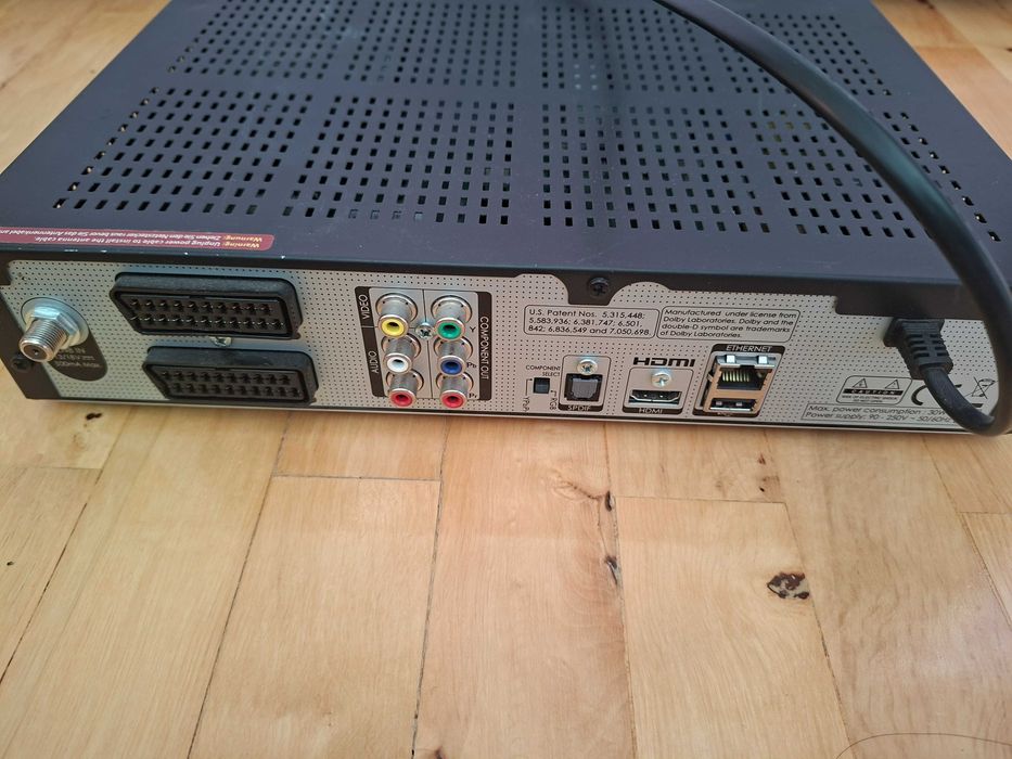 Приемник за сателитна телевизия Humax HD