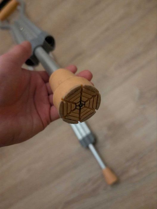 Костыли подмышечные