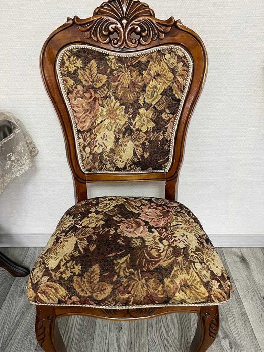 Продам стулья — 5 штук