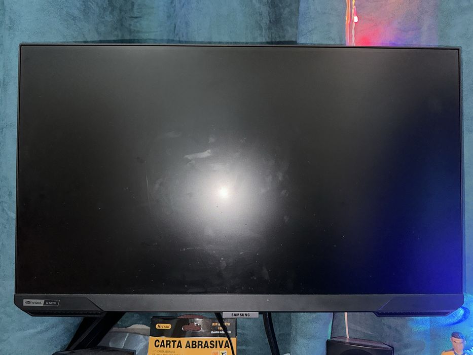 Monitor Samsung G4 27’