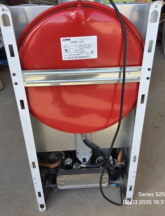 Котёль газовый ВАХІ 24 кВт, бренд Италия. Холати зур