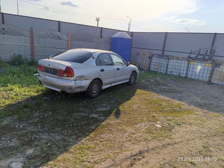 Продам авто на разбор Mitsubishi Carisma