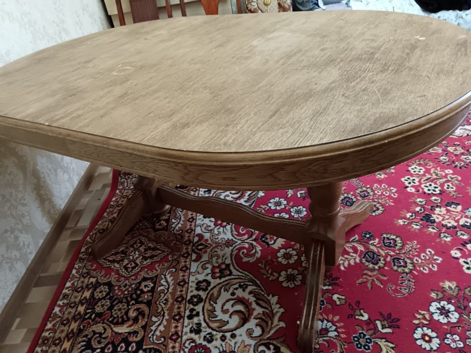 Хороший стол раскрывается