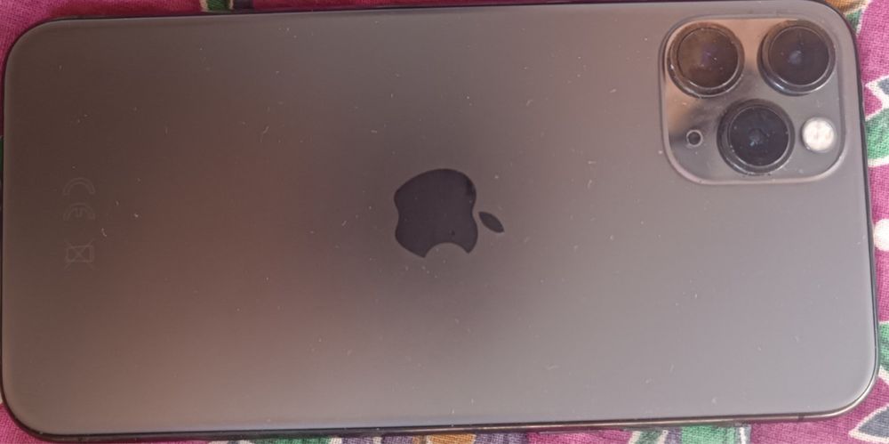 iphone11pro karobkasi bor.