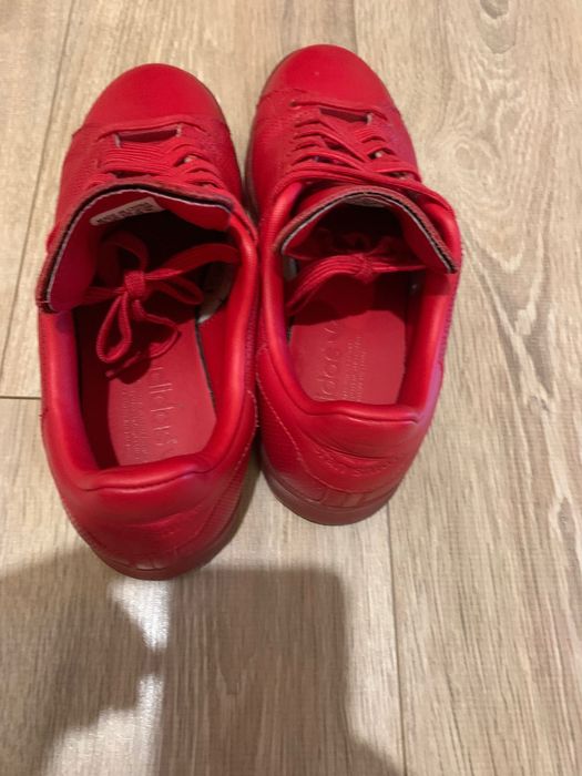 Adidas obuvki. Адидас обувки