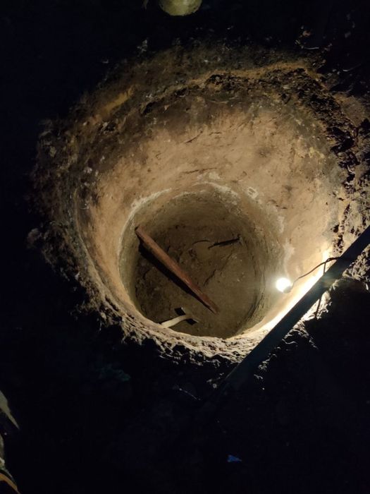 Копка земли, септики, туалеты.