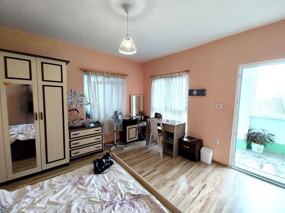 Продава се Къща в Варна, Галата - 202 кв.м за 707 €/кв.м - Снимка #9