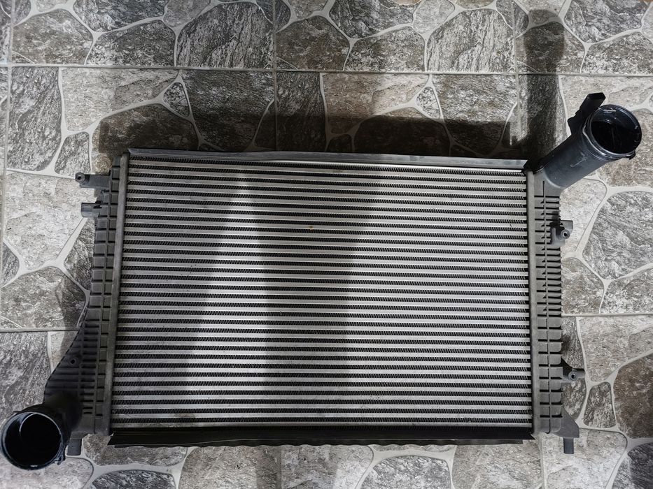 Turbina Golf 5 BLS, Racitor gaze, compresor AC