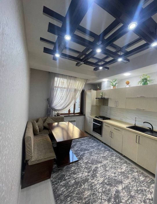 ПРОДАЁТСЯ Просторная 4-комнатная квартира, 100 м² Паркентский