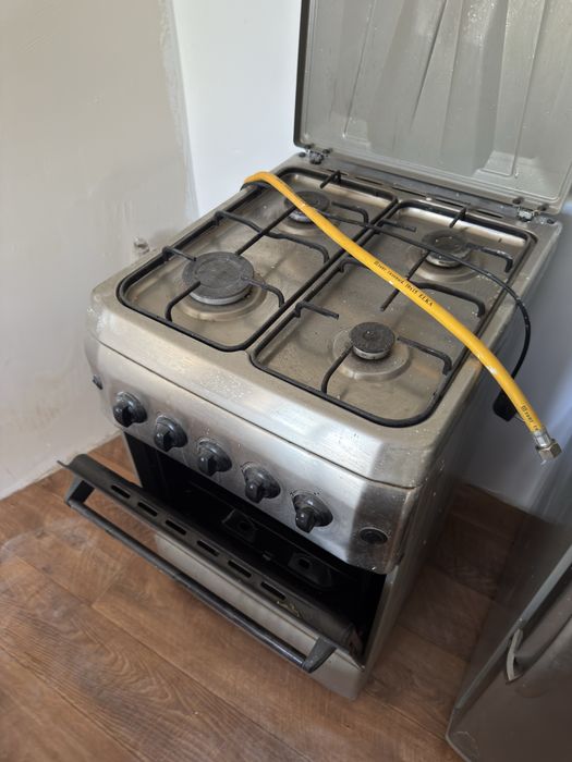 Продаётся газовая плита
