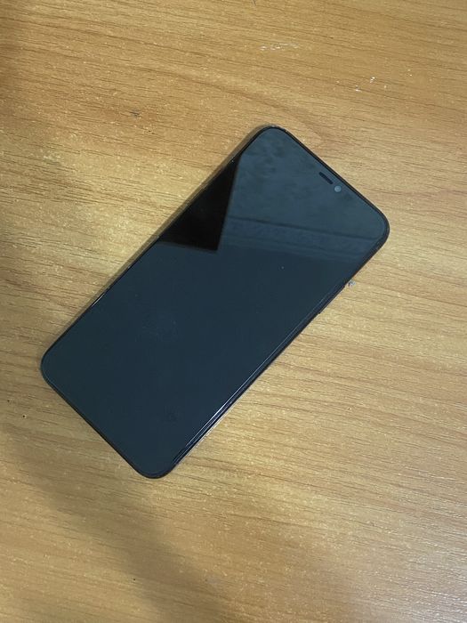 iPhone 11 PRO MAX Не рабочий