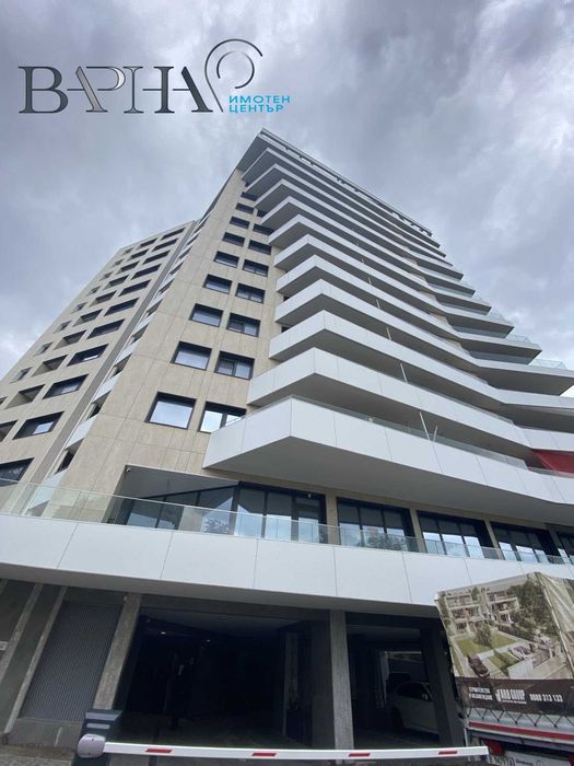 Дава се под наем Тристаен апартамент в Варна, Бриз - 107 кв.м за 1438 € - Снимка #16