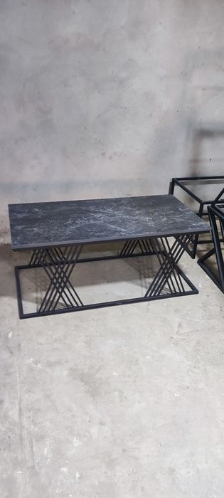 Журнальный столик в стиле лофт