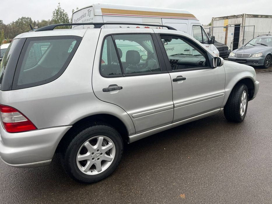 ML 270 CDI ръчка