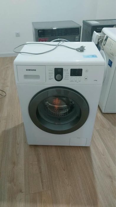 Продается стиральная машина