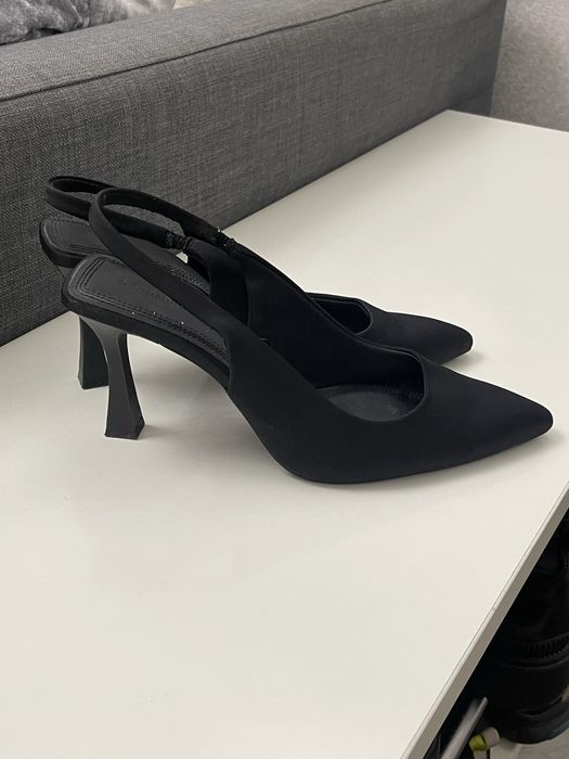 Туфли Stradivarius 39р.