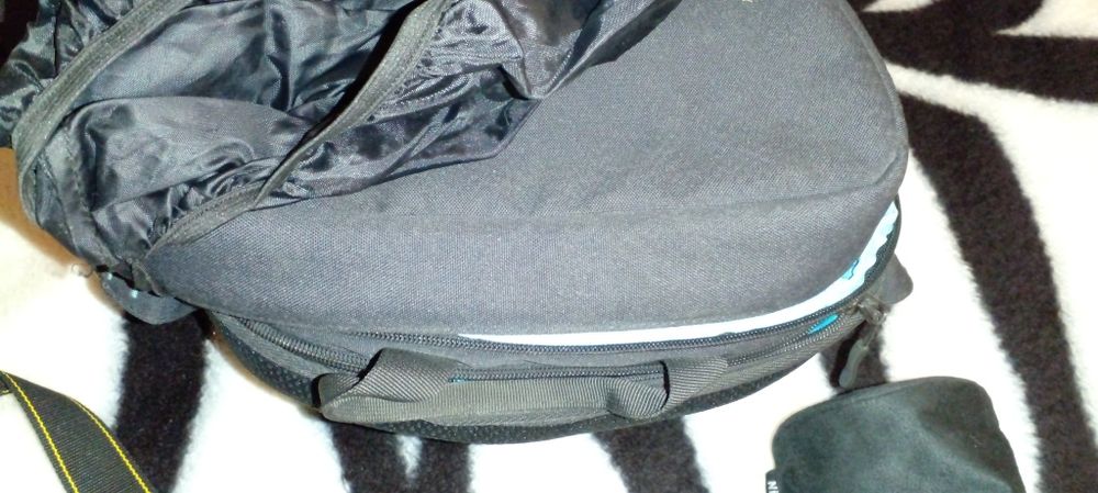 Зеркальный фотоаппарат