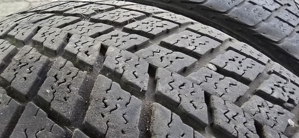 комплект зимней резины