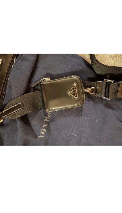 Черна чанта Prada