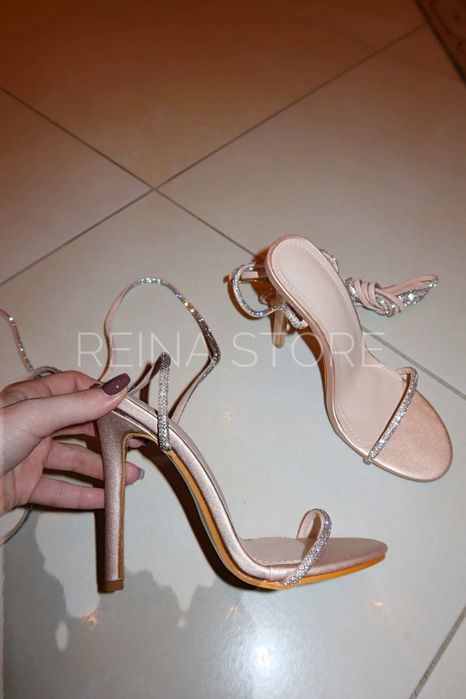 Налични дамски сандали на висок ток 37 номер