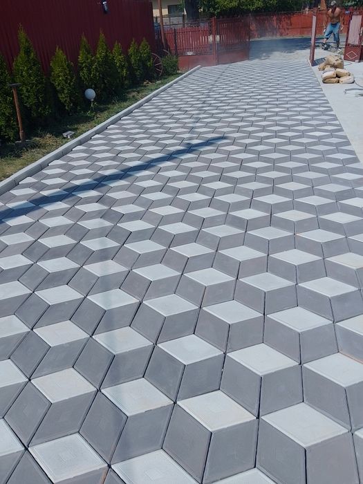 Pavele borduri și garduri de beton