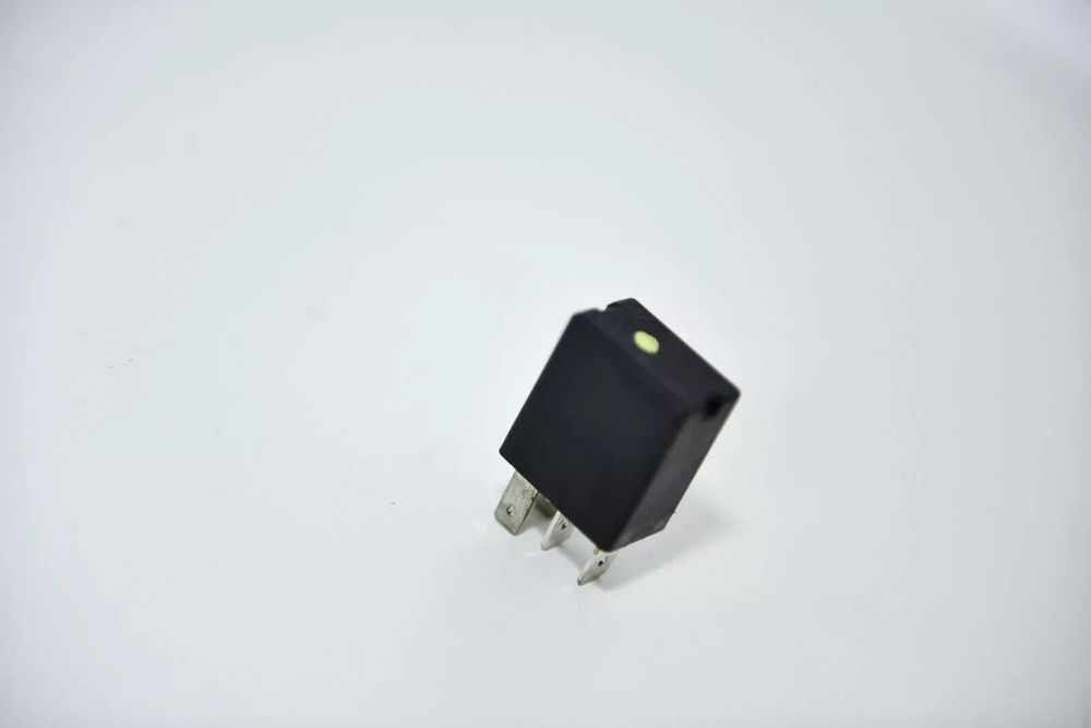 Releu Ducati MONSTER BITRON 46520411 B047 E 12V 20A alfa romeo Fiat