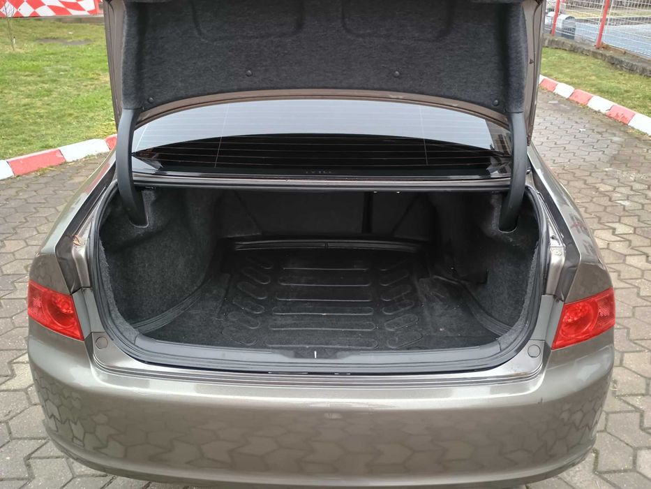 Honda Accord VII 2.0 i-VTEC 16V (155 CP) 2008