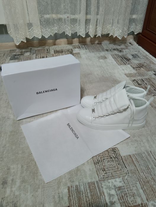 Balenciaga arena high белые
