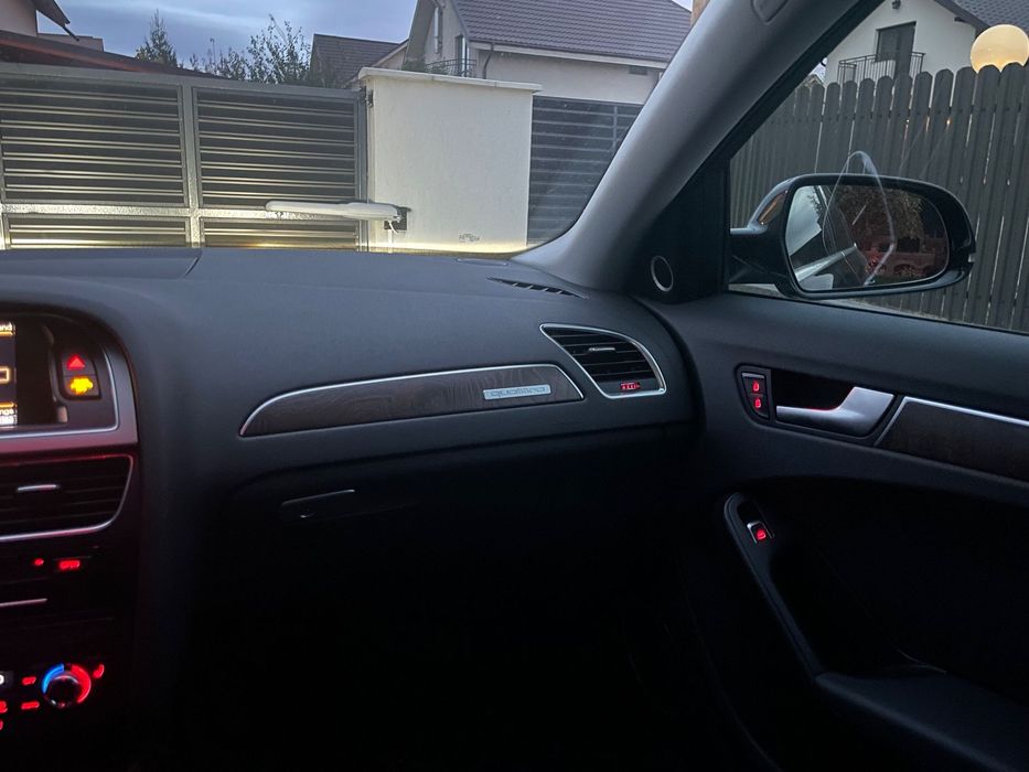 Audi A4 Limuzina Audi A4 Quattro