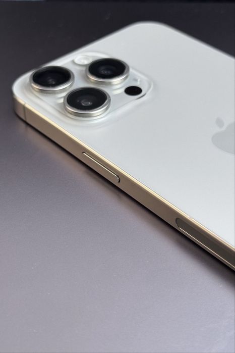 Iphone 15 pro max 256 sotiladi